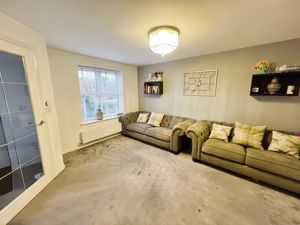 Lounge- click for photo gallery